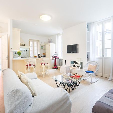 Teatro Regio Exclusive Apartment Парма Екстериор снимка