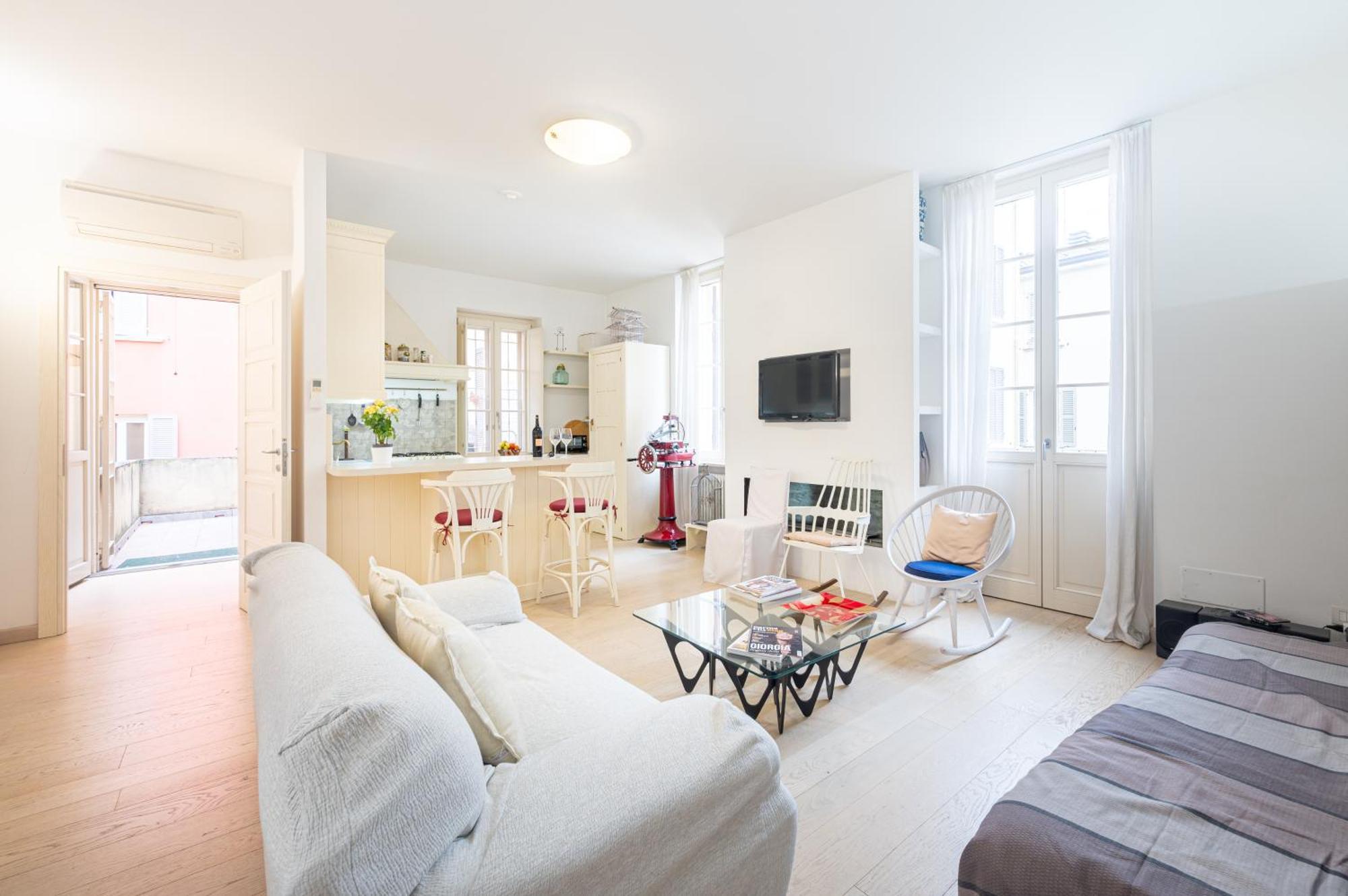 Teatro Regio Exclusive Apartment Парма Екстериор снимка