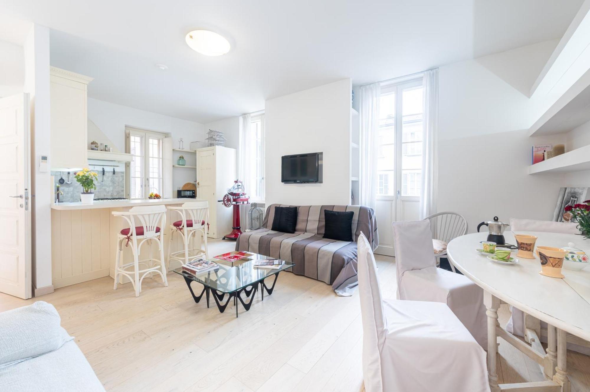 Teatro Regio Exclusive Apartment Парма Екстериор снимка