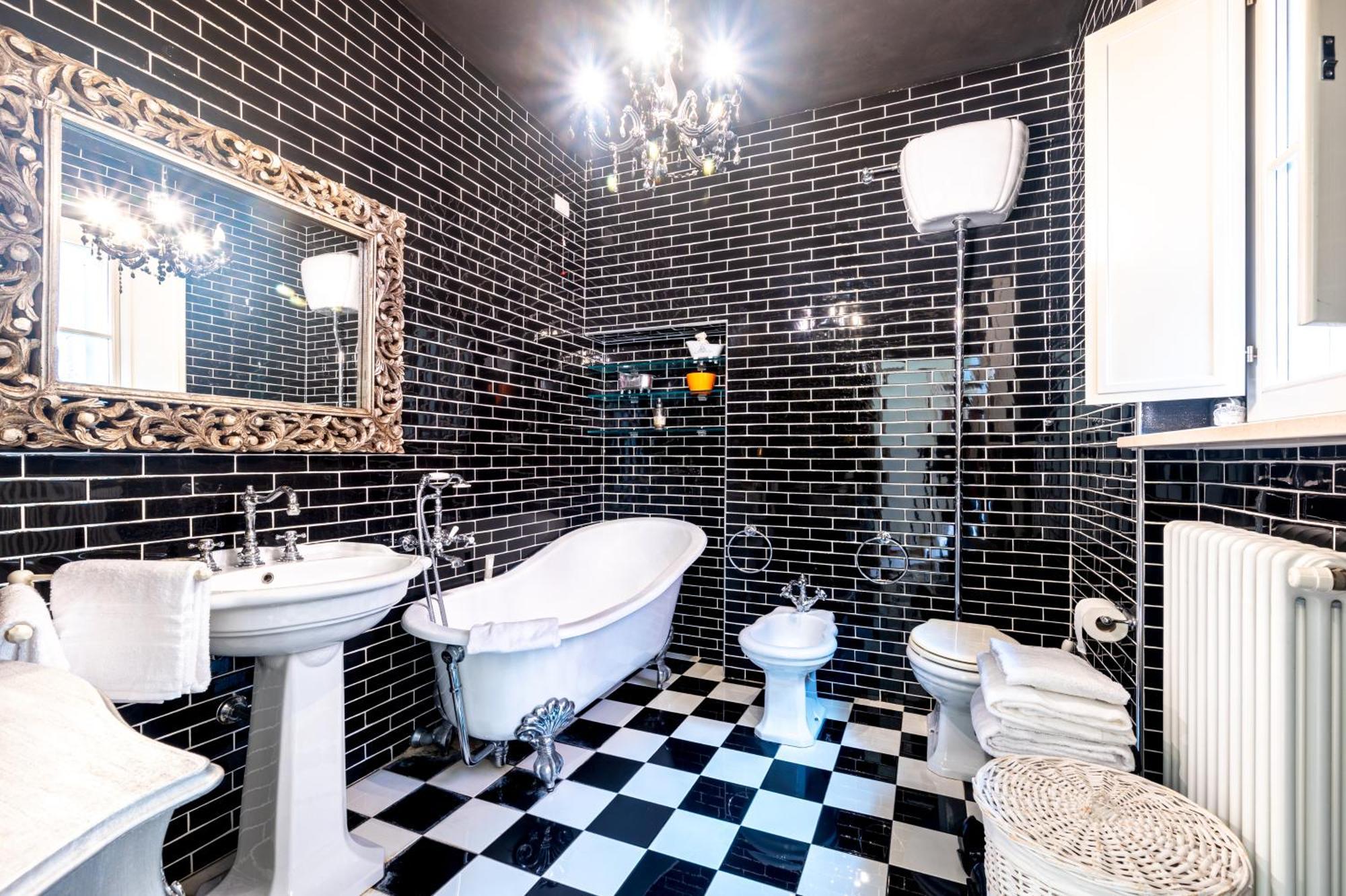 Teatro Regio Exclusive Apartment Парма Екстериор снимка